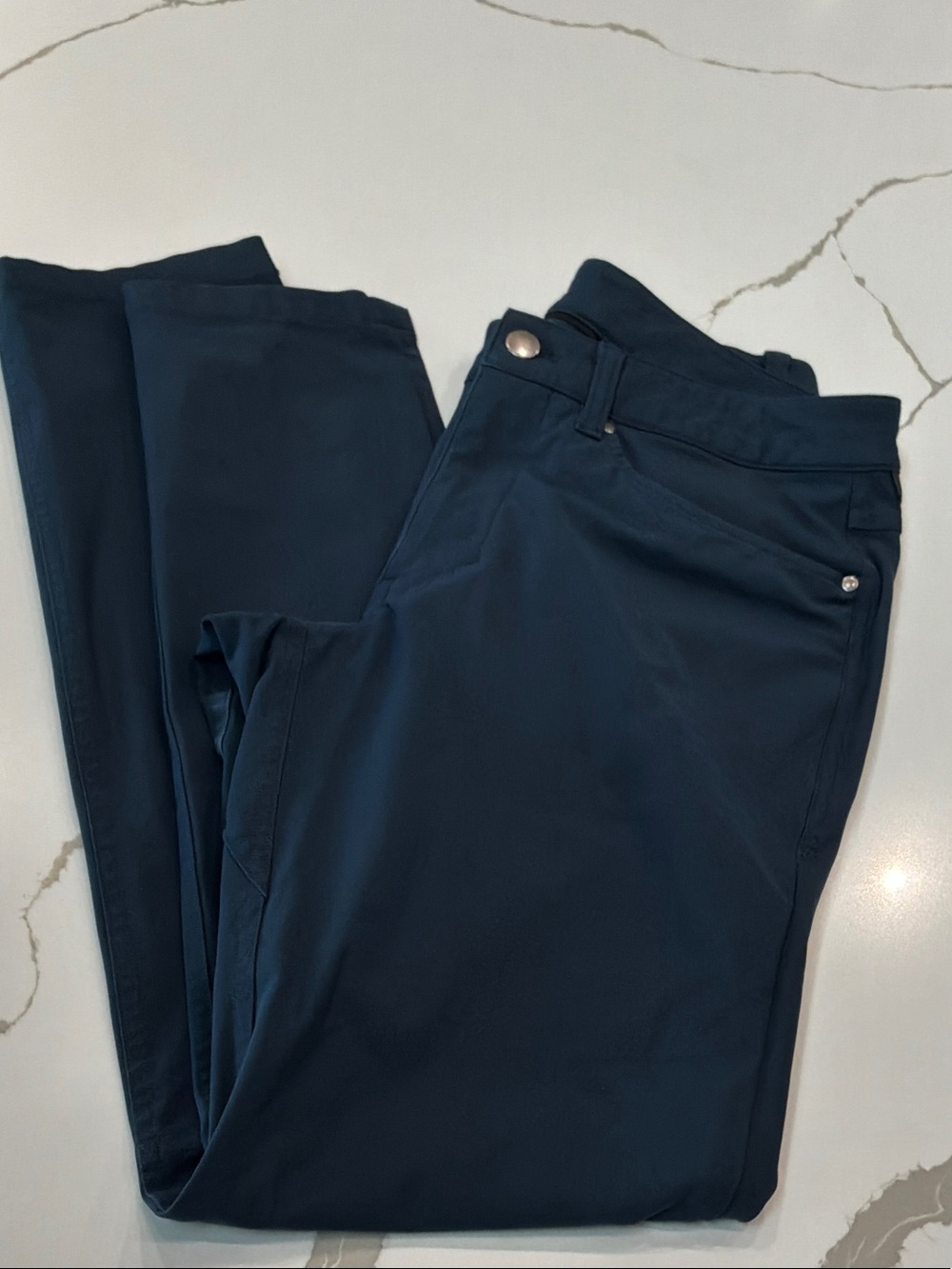 lululemon athletica Men’s  Size 28 Dark Navy Chinos Minor Wear Fading